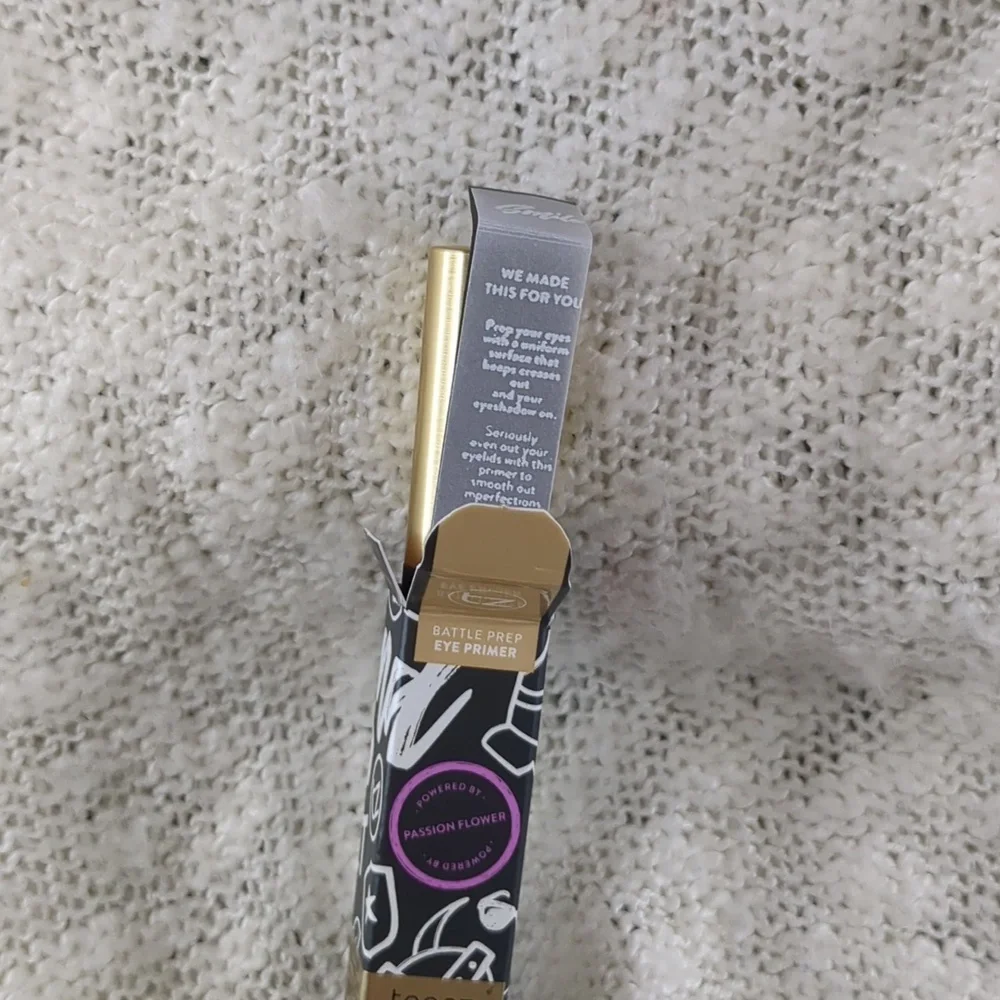 teeez Battle Prep - Suit of Armor Eye Primer in Blank Canvas, 6ml/0.20fl…